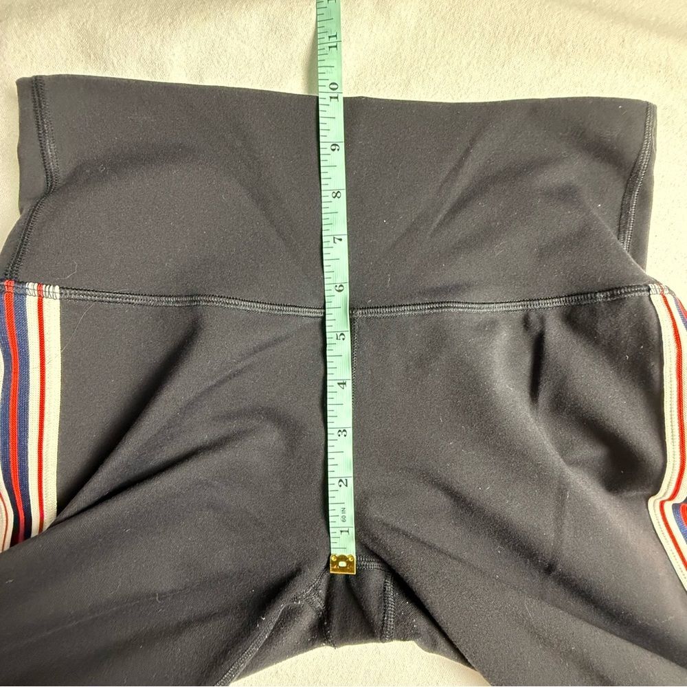 Aritzia TNA Black High Rise Leggings Size M Side Stripe Athleisure Activewear - Picture 9 of 14